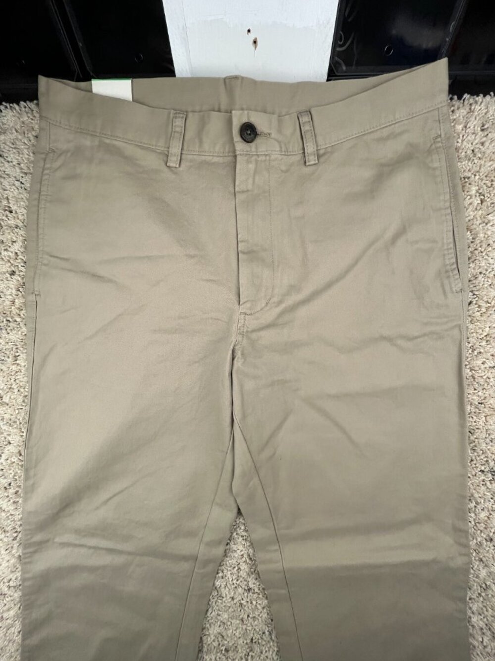 Haggar Chino Pants Men's 34x32 Flat Front Cotton Adult Beige Slash Pockets Men